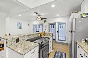 915 N K St, Lake Worth Beach, FL 33460 - Photo 11