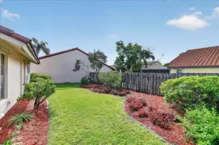 1235 NW 21st Terrace, Delray Beach, FL 33445 - Photo 9