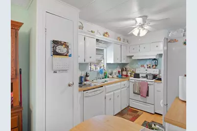 8 Novedades, Port Saint Lucie, FL 34952 - Photo 15