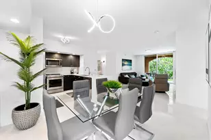 19999 E Country Club Dr, Aventura, FL 33180 - Photo 1