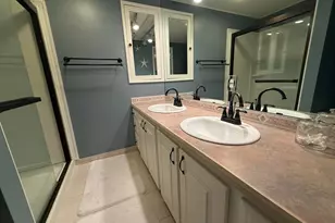 8044 SE Patriot Ave, Hobe Sound, FL 33455 - Photo 19