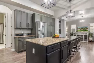 556 Cresta Cir, West Palm Beach, FL 33413 - Photo 29