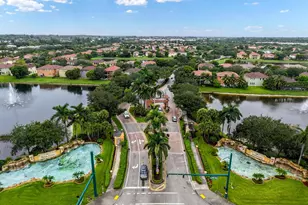 556 Cresta Cir, West Palm Beach, FL 33413 - Photo 9