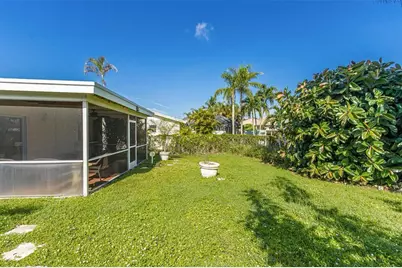 16841 Royal Poinciana Drive, Weston, FL 33326 - Photo 13
