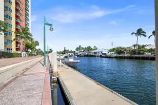 2640 Lake Shore Dr, Riviera Beach, FL 33404 - Photo 41