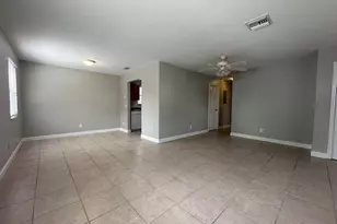 611 E Coast Ave, Lantana, FL 33462 - Photo 11