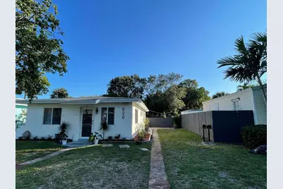 820 SE 14th Street #1-2, Fort Lauderdale, FL 33316 - Photo 1
