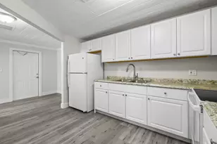 1301 W 25th St, Riviera Beach, FL 33404 - Photo 11