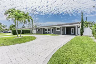 2770 NE 53rd St, Lighthouse Point, FL 33064 - Photo 3