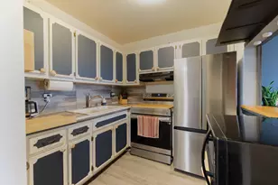 3120 Cynthia Ln, Lake Worth Beach, FL 33461 - Photo 9