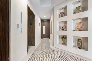 2711 S Ocean Dr, Hollywood, FL 33019 - Photo 15