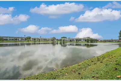 136 Somerset G, West Palm Beach, FL 33417 - Photo 15