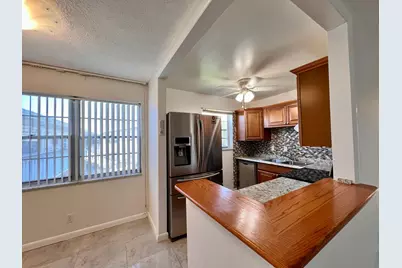 136 Somerset G, West Palm Beach, FL 33417 - Photo 27