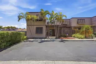 12300 NW 11th Ct, Pembroke Pines, FL 33026 - Photo 1