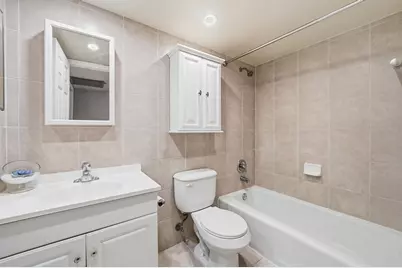 12300 NW 11th Court, Pembroke Pines, FL 33026 - Photo 23