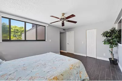 12300 NW 11th Court, Pembroke Pines, FL 33026 - Photo 27