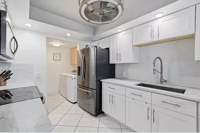 12300 NW 11th Court, Pembroke Pines, FL 33026 - Photo 15