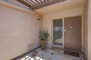 12300 NW 11th Ct, Pembroke Pines, FL 33026 - Photo 5
