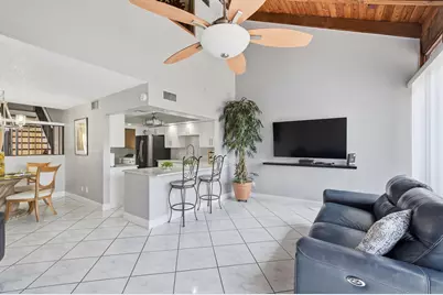 12300 NW 11th Court, Pembroke Pines, FL 33026 - Photo 11