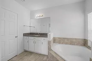 11454 SW Halton St, Port Saint Lucie, FL 34987 - Photo 17