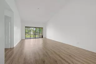 3386 Lucerne Park Dr, Greenacres, FL 33467 - Photo 5