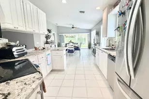 7145 Grassy Bay Dr, West Palm Beach, FL 33411 - Photo 7