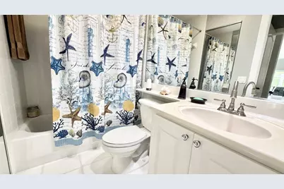 7145 Grassy Bay Drive, West Palm Beach, FL 33411 - Photo 13