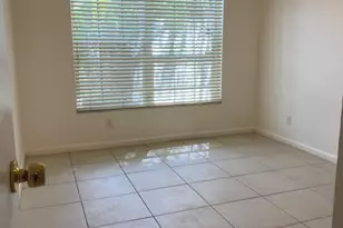 1968 SW 177th Ave, Miramar, FL 33029 - Photo 9