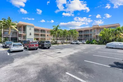 100 SE 6th Avenue #304, Pompano Beach, FL 33060 - Photo 21