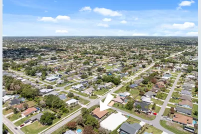 472 SE Majestic Terrace, Port Saint Lucie, FL 34983 - Photo 39