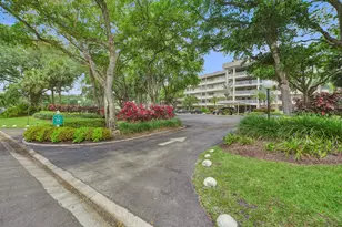 545 Oaks Ln, Pompano Beach, FL 33069 - Photo 15