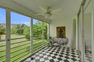 545 Oaks Ln, Pompano Beach, FL 33069 - Photo 55