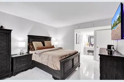 545 Oaks Lane #204, Pompano Beach, FL 33069 - Photo 39
