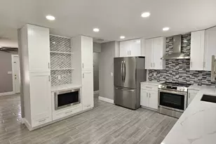 674 SW 25th St Street SW, Vero Beach, FL 32962 - Photo 3