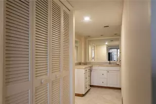 3700 Oaks Clubhouse Dr, Pompano Beach, FL 33069 - Photo 69