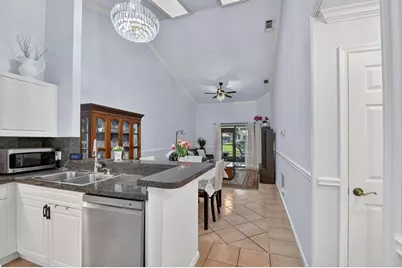 3723 Collinwood Lane, West Palm Beach, FL 33406 - Photo 13