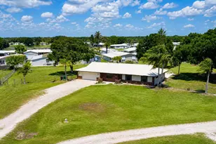 3856 SW 11th Ave, Okeechobee, FL 34974 - Photo 1