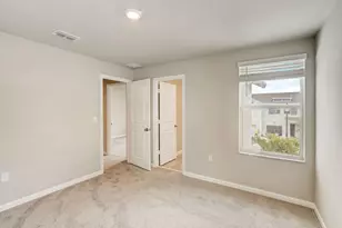 5728 SE Edgewater Cir, Stuart, FL 34997 - Photo 9
