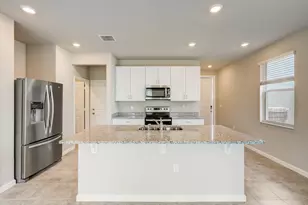 5728 SE Edgewater Cir, Stuart, FL 34997 - Photo 19