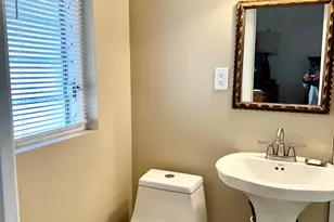 901 N Birch Rd, Fort Lauderdale, FL 33304 - Photo 9