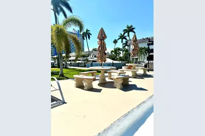 901 N Birch Road #A2, Fort Lauderdale, FL 33304 - Photo 17