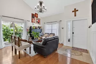 22859 N Sandalfoot Blvd, Boca Raton, FL 33428 - Photo 7