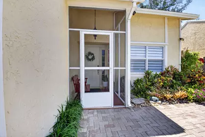 22859 N Sandalfoot Boulevard, Boca Raton, FL 33428 - Photo 3