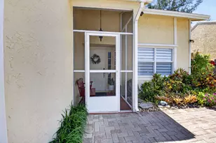 22859 N Sandalfoot Blvd, Boca Raton, FL 33428 - Photo 3