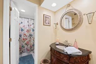 8004 Lagos De Campo Blvd, Tamarac, FL 33321 - Photo 13