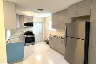 911 S D St, Lake Worth Beach, FL 33460 - Photo 5