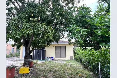 911 S D Street, Lake Worth Beach, FL 33460 - Photo 15