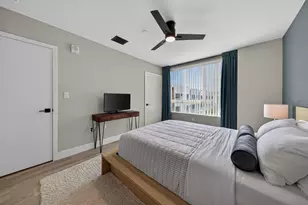 2535 NE 193rd St, Miami, FL 33180 - Photo 33