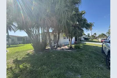 6445 Cypress Lane, Atlantis, FL 33462 - Photo 5