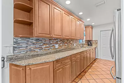 6537 Monmouth Road, West Palm Beach, FL 33413 - Photo 11